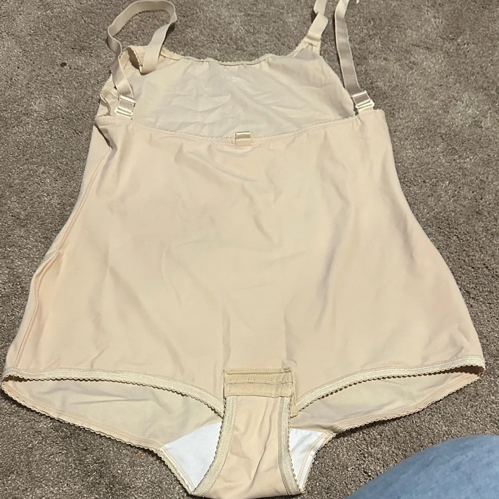 isavella Compression Shapewear Bodysuit